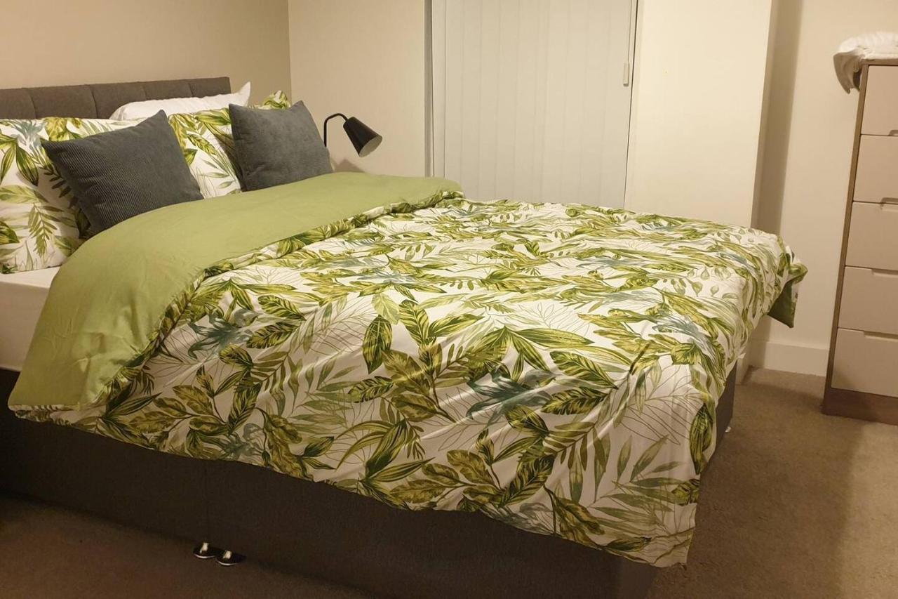 Stunning 2-Bed Apartment In Manchester City Centre Манчестер Экстерьер фото